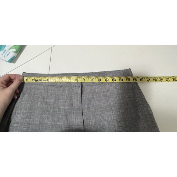 ZARA Women’s Gray Ankle Dress Pants Size 8 Business Career Trousers Waist 33 EUC - Picture 7 of 10